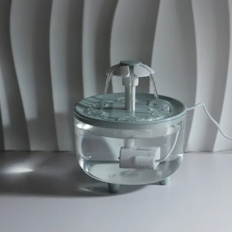 Fontaine à eau automatique pour chat - Mon - chattitude.com